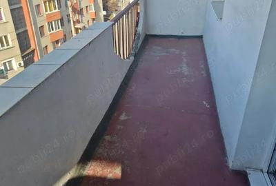 Vand apartament cu 4 camere in centru Turzii Vand apartament cu 4 camere in centru Turzii - 1