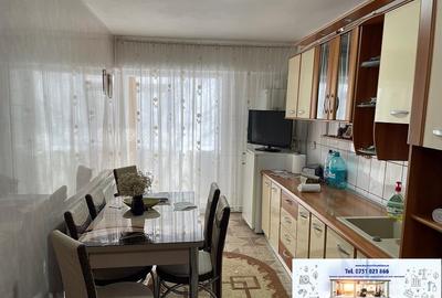 Apartament de vanzare, 3 camere, parter, zona Garii - 1