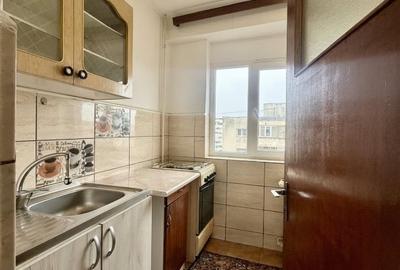 Garsonieră decomandată, mobilată în 13 Septembrie - 8