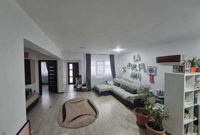 Casă cu 3 camere cu Teren 350 Mp în Central - 11