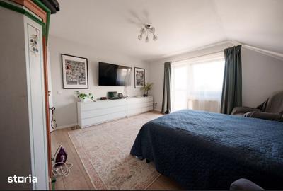 Casă cu 6 camere cu Teren 3700 Mp în Central - 10