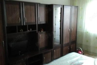 Apartament cu 2 camere decomandat în Berceni