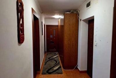 Apartament cu 2 camere decomandat în Solidarității - 6