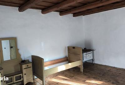 Casă cu 4 camere cu Teren 1300 Mp în Măgherani - 18