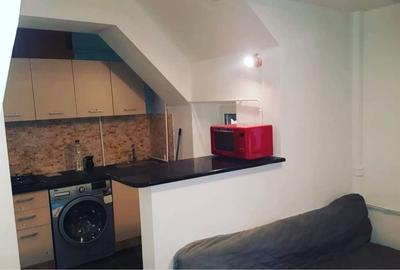 Garsonieră decomandată, mobilată în Romană - 2