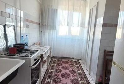 Apartament cu 4 camere decomandat în Viziru 3 - 8