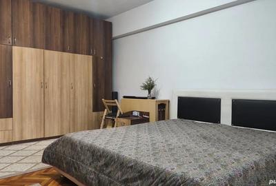 Apartament cu 2 camere decomandat în Gojdu