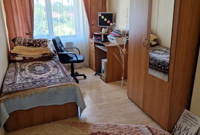 Apartament cu 4 camere decomandat în Vlădeni - 1