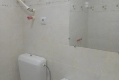 Casă cu 4 camere cu Teren 1000 Mp în Răucești - 13