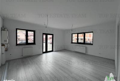 Spațiu comercial, de 44 mp, în Central - 1