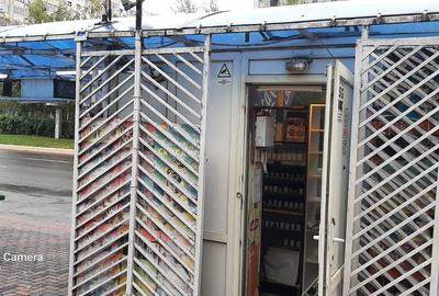 Spațiu comercial, în Central - 4