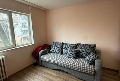 Garsonieră în Republicii - 2