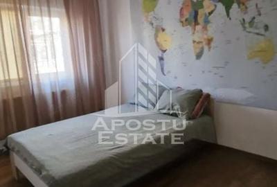 Apartament cu 3 camere semidecomandat, mobilat în Lipovei - 2