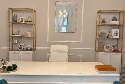 Apartament cu 2 camere semidecomandat, mobilat în Central - 1