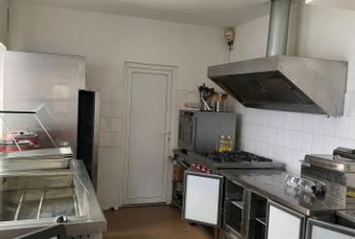 Spatiu Comercial - Amenajat Bistro & Cafenea - 100mp. Stefan cel Mare (Langa Ambasada Turciei) - 10