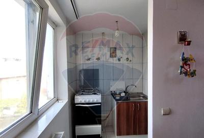 Garsonieră de vânzare, etaj 3, zona Letea - 5