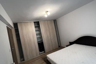 Apartament cu 3 camere în Central - 3