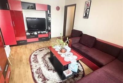 Apartament cu 3 camere semidecomandat, mobilat în Inel I - 10