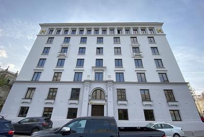 Birou, 444 mp în Romană