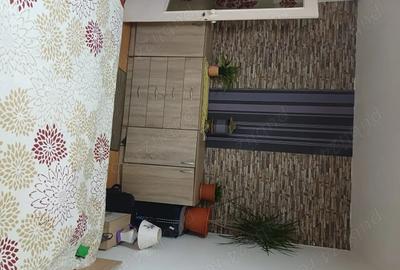 Apartament cu 4 camere decomandat în Vitrometan - 7