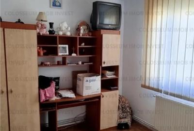 Apartament cu 2 camere semidecomandat în Florilor - 5