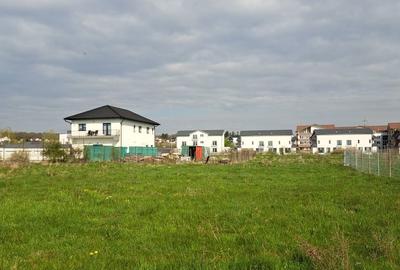 Teren de 550 mp, în Exterior Vest