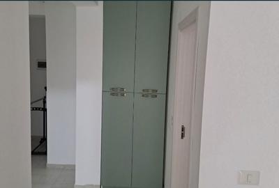 Garsonieră decomandată în Central - 4