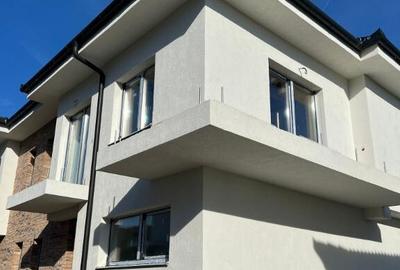 Casă cu 4 camere cu Teren 250 Mp în Florești - 10