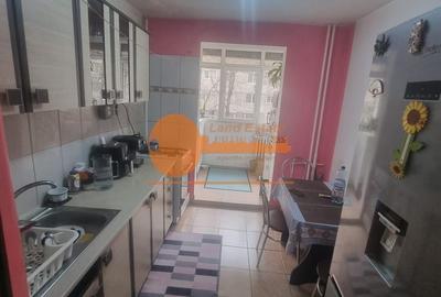 Apartament cu 3 camere decomandat în Crângași - 13