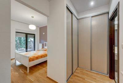 Apartament cu 3 camere decomandat, mobilat în Băneasa - 9