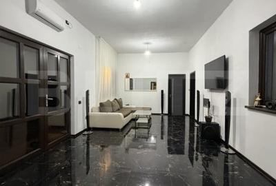 Casă individuală cu 3 camere cu Canalizare în Central - 1