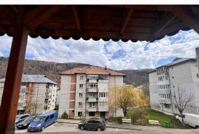 Apartament 4 camere de inchiriat Sinaia - 4