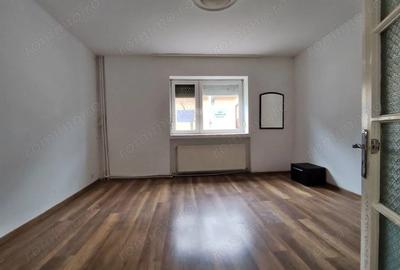 Casă cu 3 camere cu Teren 180 Mp în Ultracentral - 10