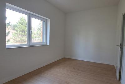 Apartament cu 2 camere decomandat în Cristian - 1