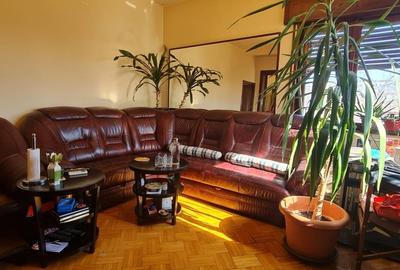 Apartament cu 6 camere decomandat în Moșilor - 1