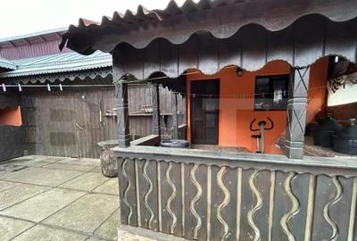 Casă cu 2 camere cu Teren 600 Mp în Central - 10