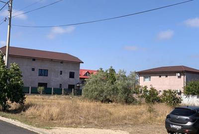 Teren de 1500 mp, în Central - 2