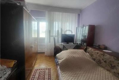 Apartament 3 Camere, Decomandat, zona Piata Moldovei - 1