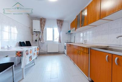 Apartment cu 3 camere de inchiriat, zona 300 Micalaca, Arad - 6