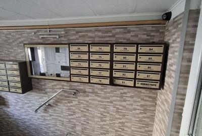 Apartament cu 3 camere decomandat în Tei - 2