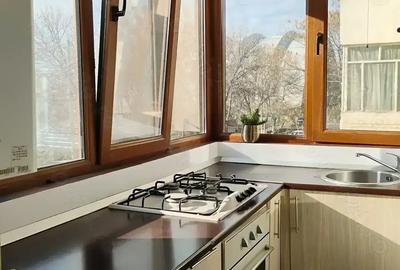 Vand apartament cu 2 camere decomandat etaj 1 Calarasi str Progresul - 7