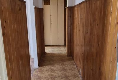 Apartament cu 3 camere semidecomandat în Central - 8