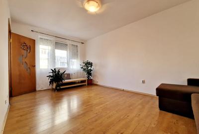 Apartament 3 Camere Decomandat Trapezului/ Metrou 1 Decembrie 1918 - 2