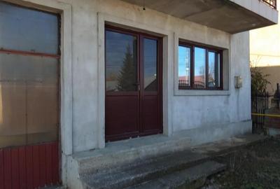 CASA ROMANESTI  5 CAMERE - 17