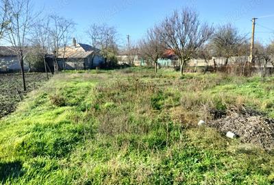 Vand casa batraneasca in sat Craciunei, comuna Radomire?ti, jud Olt - 4