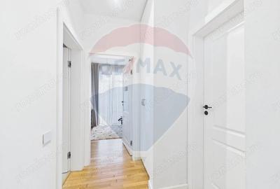 Apartament cu 4 camere semidecomandat, mobilat în Unirii - 18