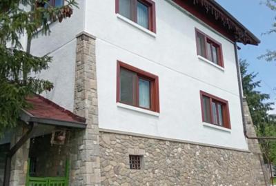 Casă cu 5 camere cu Teren 1543 Mp în Filipeștii de Pădure - 18