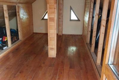 Casă cu 3 camere cu Teren 2000 Mp în Toplița - 2