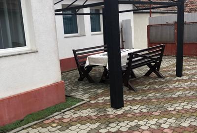 Casă cu 4 camere în Livada