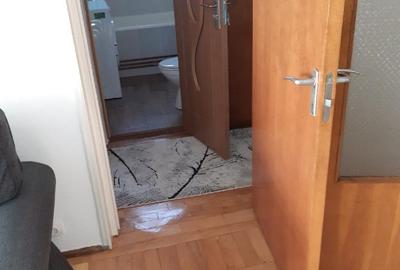 Apartament cu 2 camere decomandat în Titan - 10